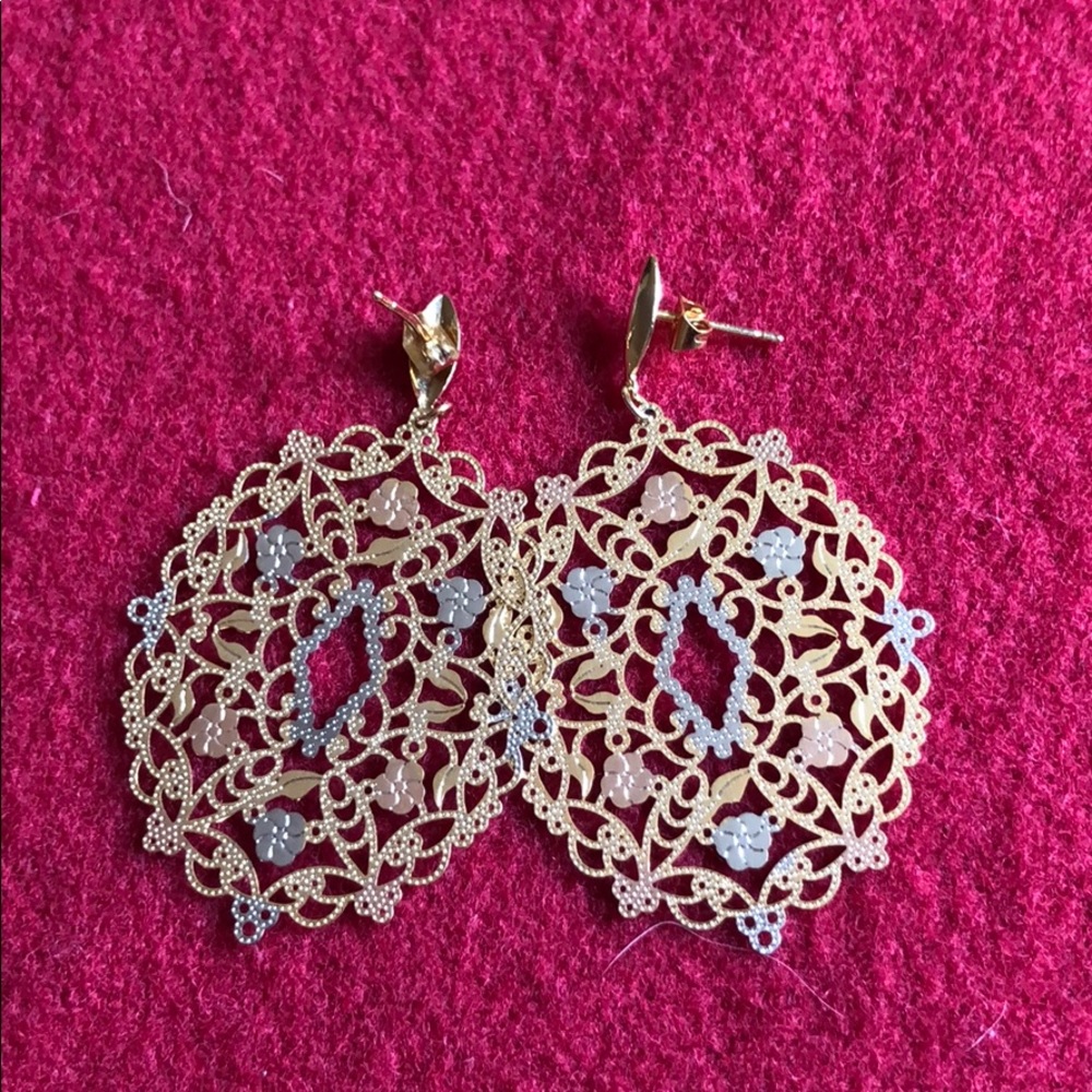 Necles and Earnings set - Picture 4 of 5